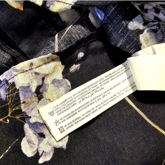 Punt Roma Navy Blue Floral Print Linen Blouse - Picture 15 of 16